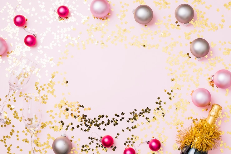 Photo gratuit composition du nouvel an de boules à paillettes
