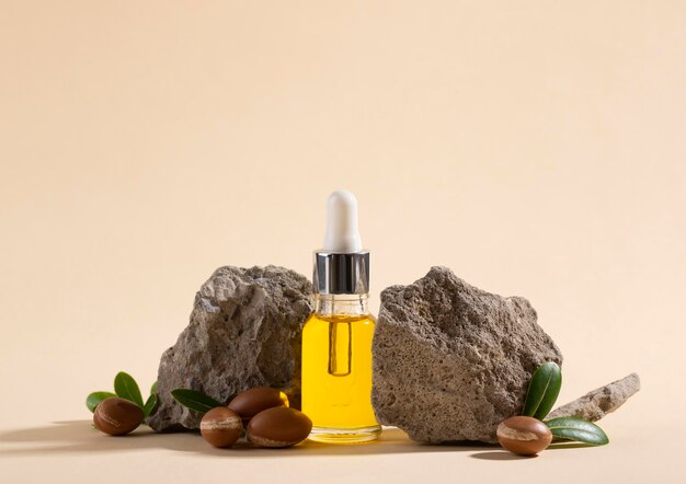 Composition d'huile d'argan saine vue de face