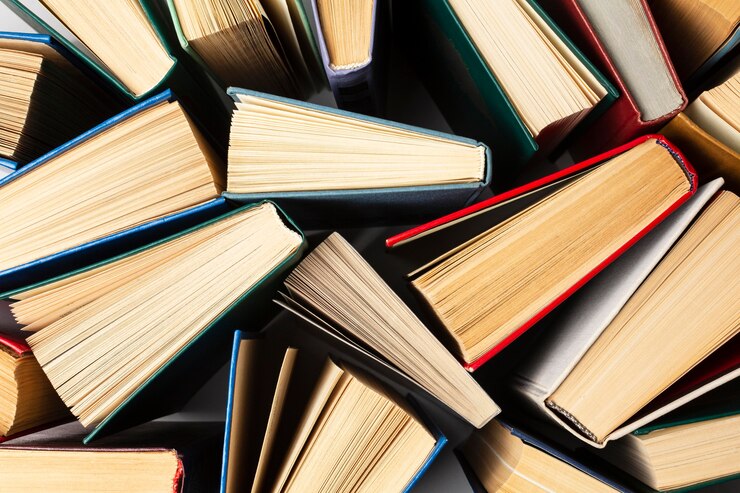 Photo gratuit composition de la journée mondiale du livre créatif