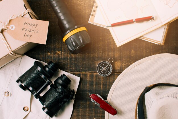 Composition d&#39;objets pour la fête des pères