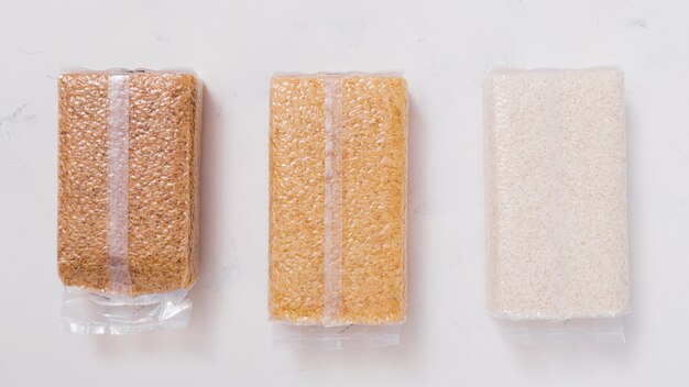 Composition de riz plat