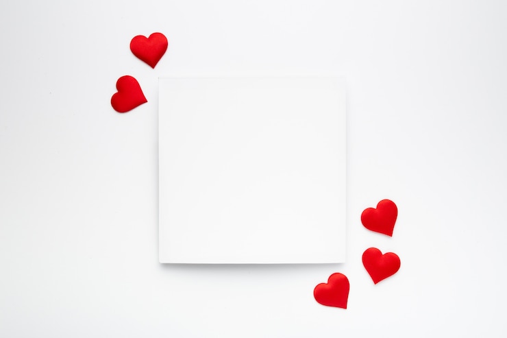 Photo gratuit composition romantique
