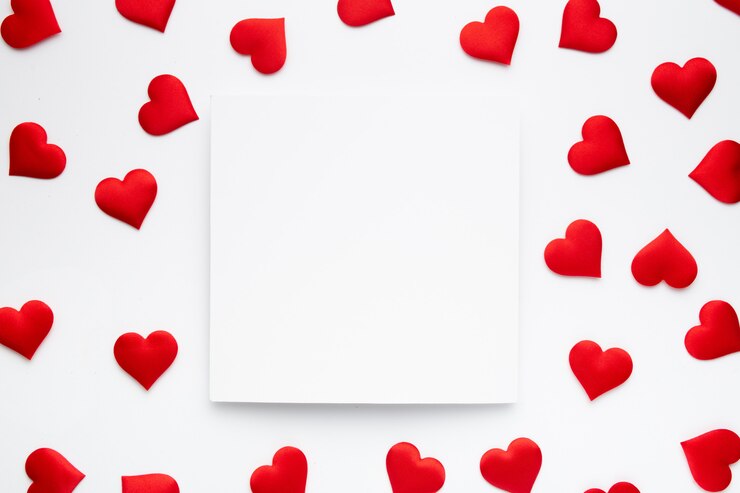 Photo gratuit composition romantique