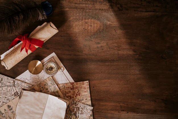 Concept de bureau vintage avec copyspace à droite