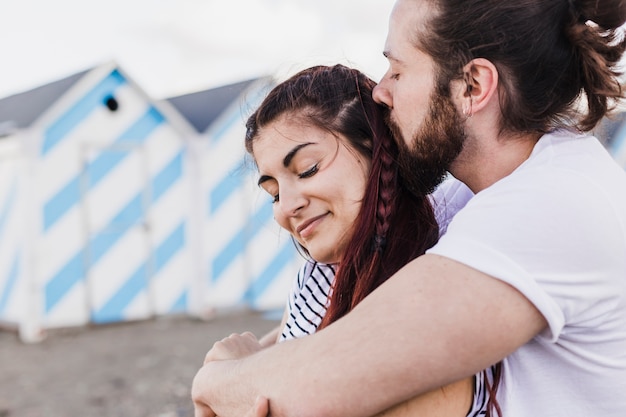 Photo gratuite concept de couple et d'été