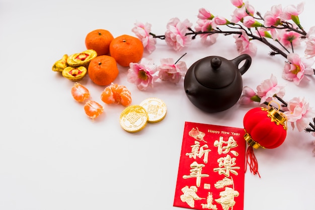 Concept du nouvel an chinois avec théière
