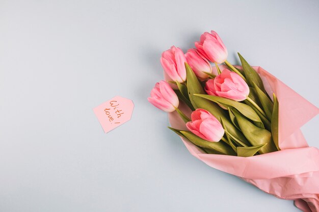 Concept de fête des mères avec bouquet de roses