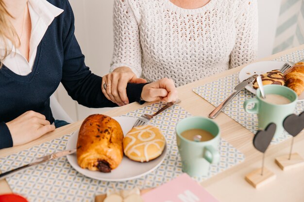 Concept de fête des mères avec petit déjeuner