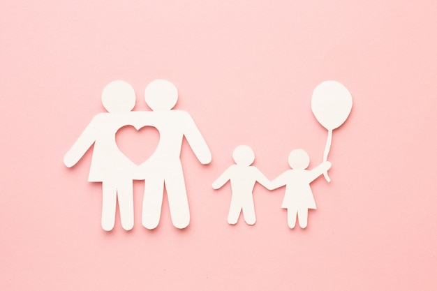 Photo gratuite concept de figure de famille avec des enfants