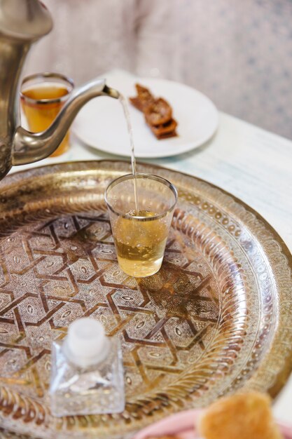 Concept de Ramadan avec du thé
