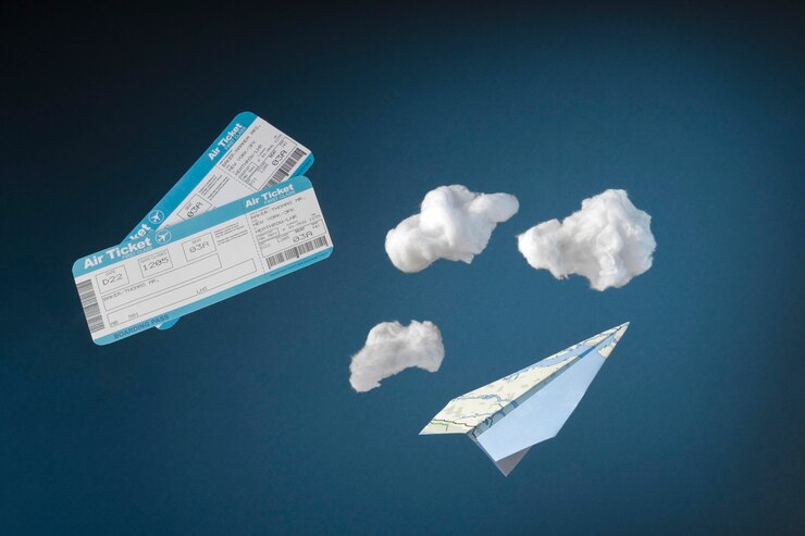 Photo gratuit concept de voyage avec billets d'avion