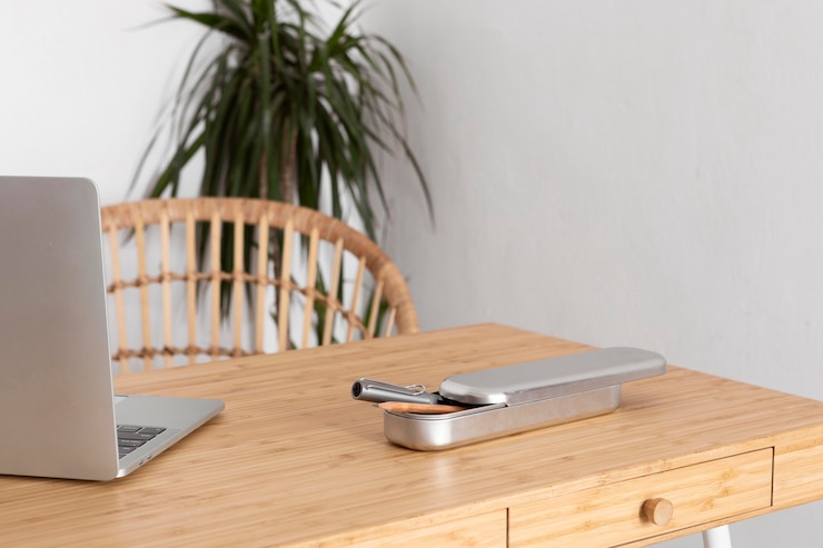 Photo gratuit conception de bureau à domicile minimale