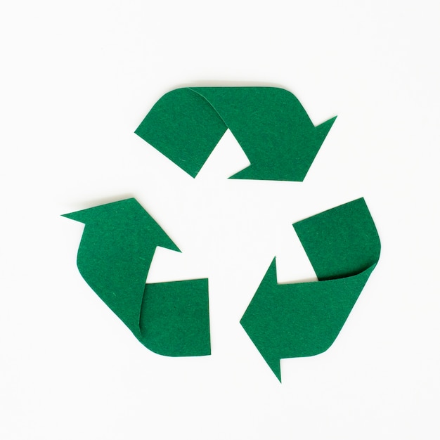 Photo gratuite conception de papier d'artisanat de l'icône de recyclage