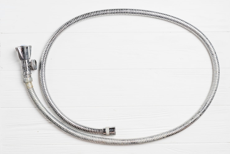 Photo gratuit connecteur flexible sur blanc