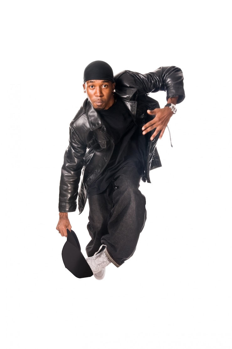 Photo gratuit cool hip-hop jeune homme sur blanc