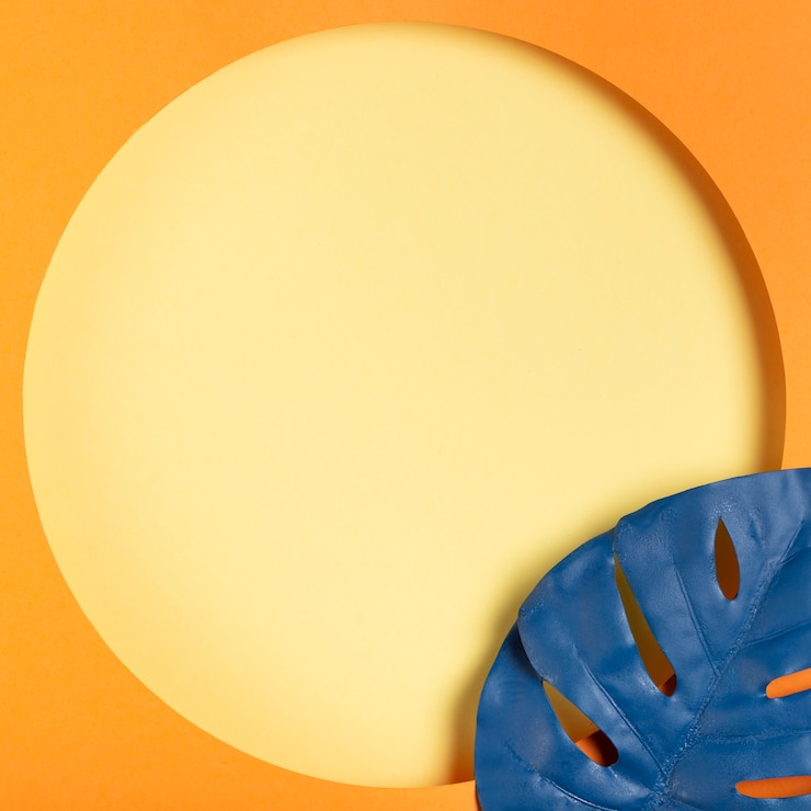 Photo gratuit copie de l'espace coloré oeuvre avec feuille