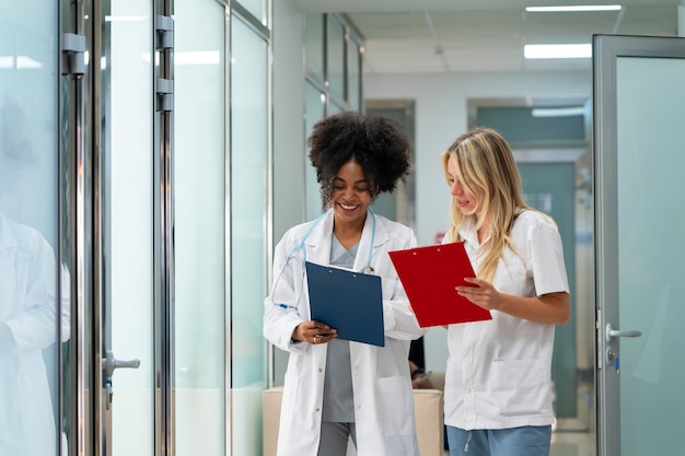 Coup moyen femmes médecins à la clinique