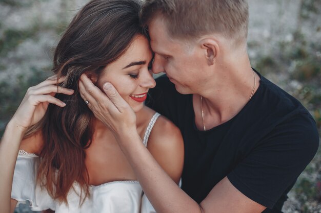 couple dans une carrière