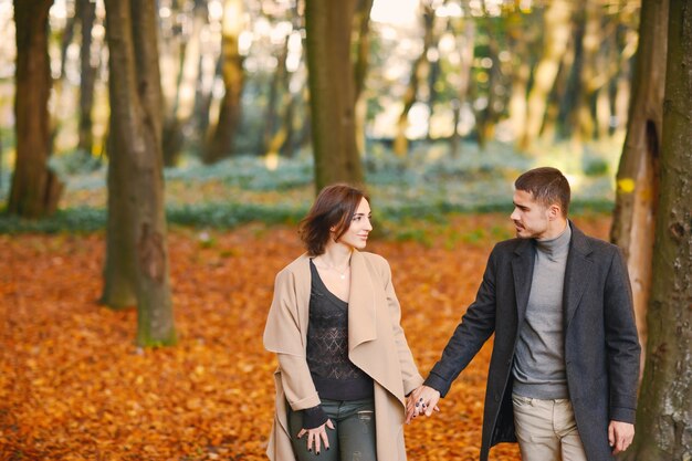 couple dans le parc