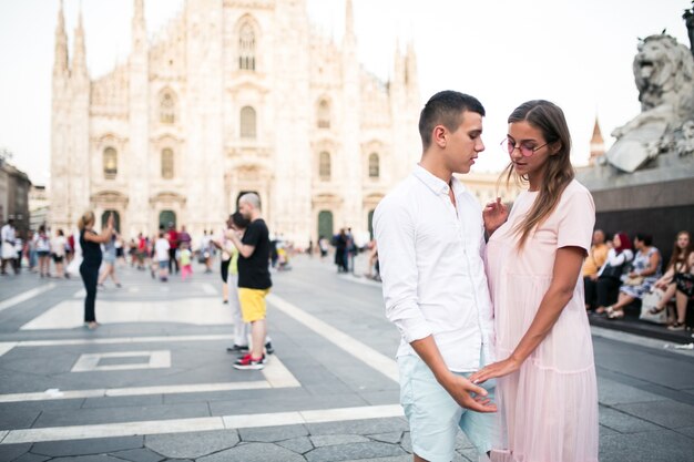 Couple en lune de miel à Milan