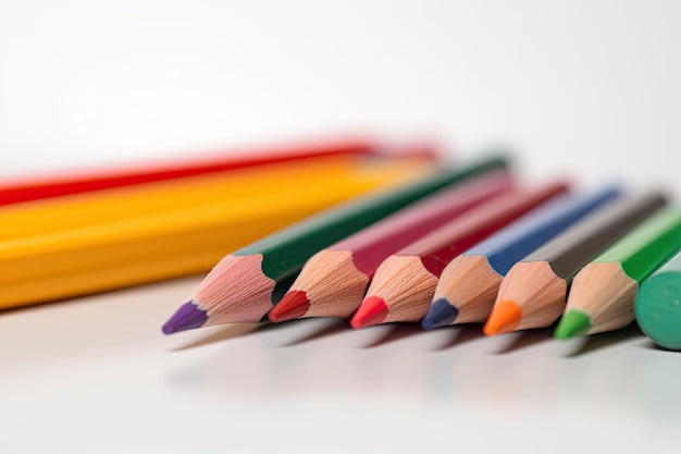 Crayons de couleur pour l'école sur fond blanc Ai génératif