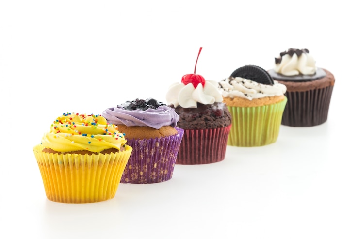 Photo gratuit crème dessert petits gâteaux manger personne