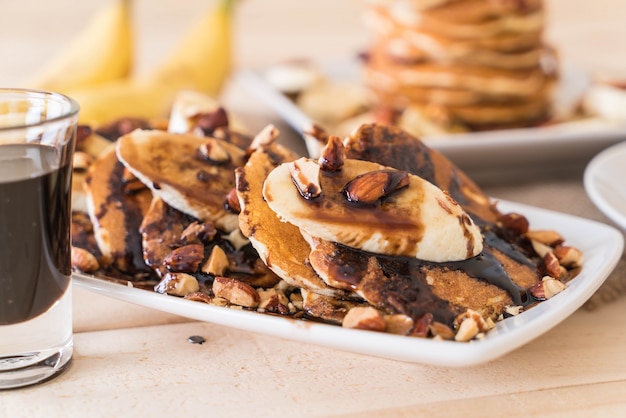 Crêpes aux bananes aux amandes