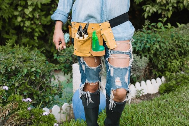 Crop femme avec sac à outils taille