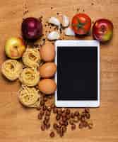 Photo gratuite cuisine. tablette et nourriture