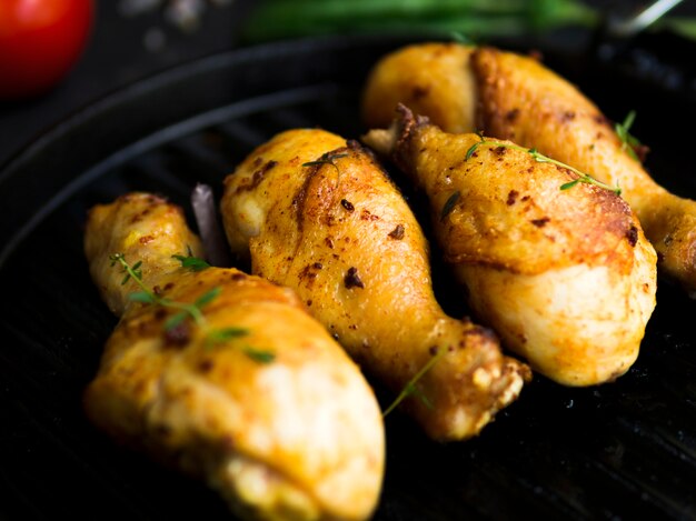 Cuisses de poulet aux herbes