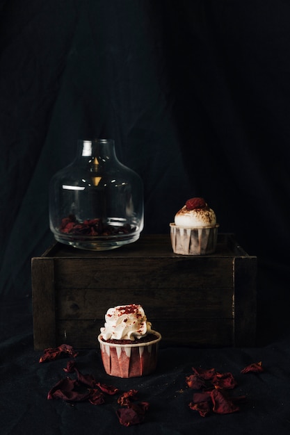 Photo gratuite cupcake nature morte