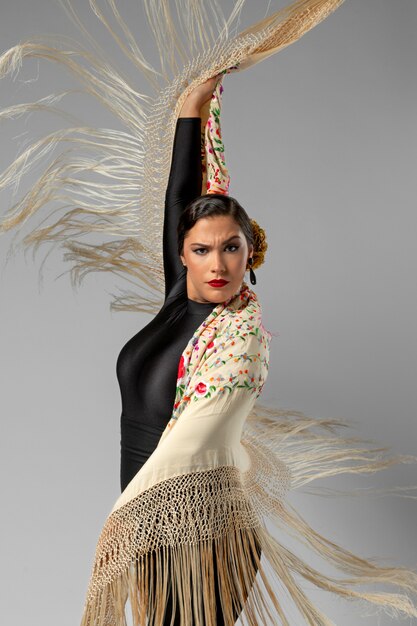 Danseuse de flamenco passionnée et élégante