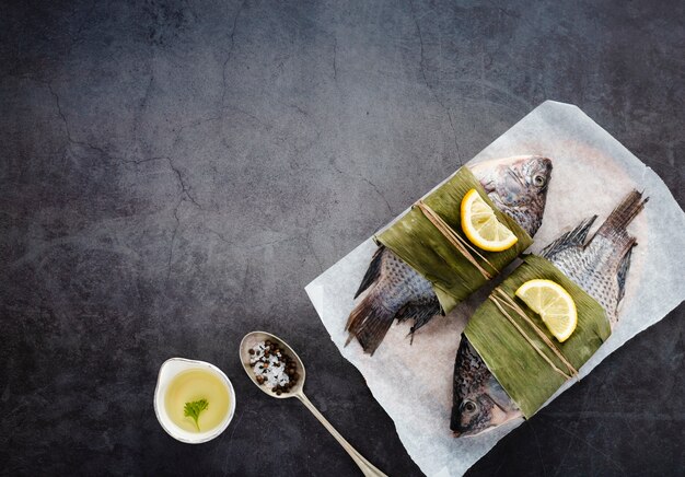 Déco plate avec poisson et copie