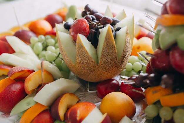 Décoration faite avec les fruits