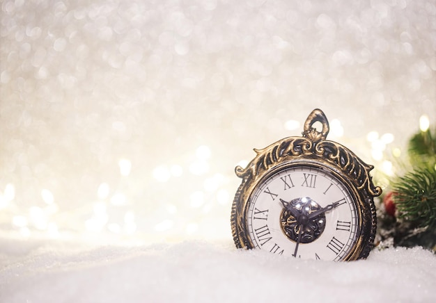 Décoration de Noël avec horloge