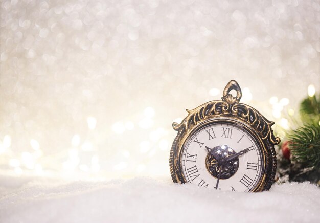 Décoration de Noël avec horloge