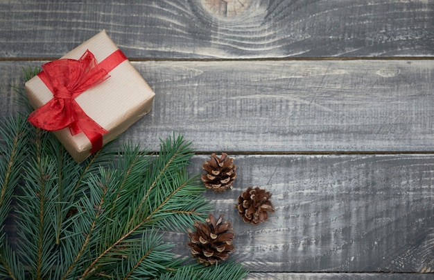 Décoration de Noël sur vieux bois