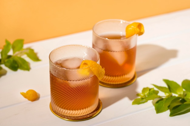 De délicieuses boissons alcoolisées prêtes à être servies