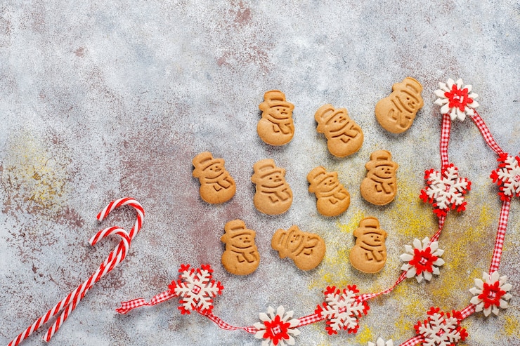Photo gratuit de délicieux biscuits au pain d'épice faits maison.