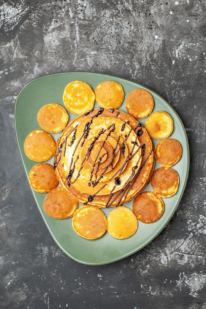 Délicieux dessert savoureux pour la célébration