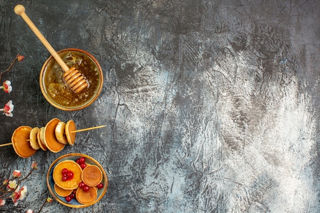 Photo gratuite délicieux dessert savoureux pour la célébration