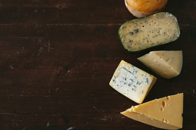 Délicieux Fromage Sur La Table