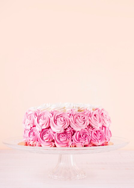 Délicieux gâteau rose