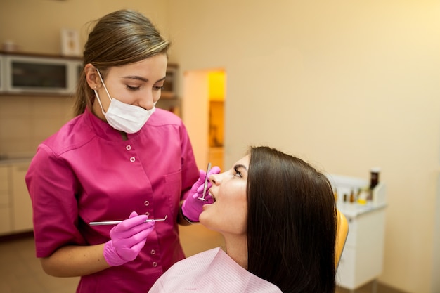 Dentiste dentaire médecine ca santé
