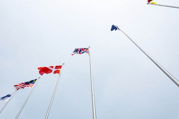 Différents drapeaux du monde