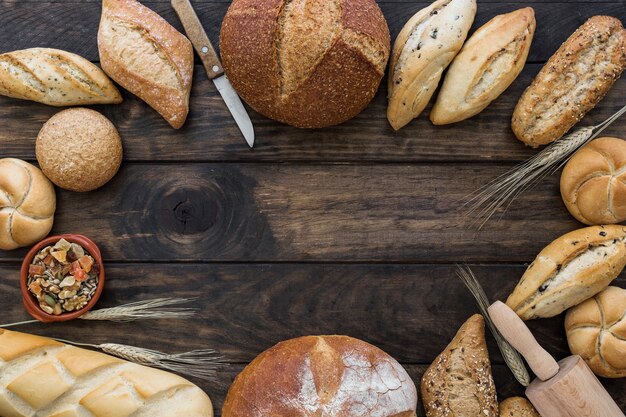 Disposition de cercle avec boulangerie sur le bureau