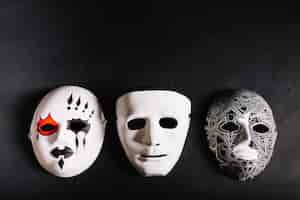 Photo gratuite divers masques pour halloween