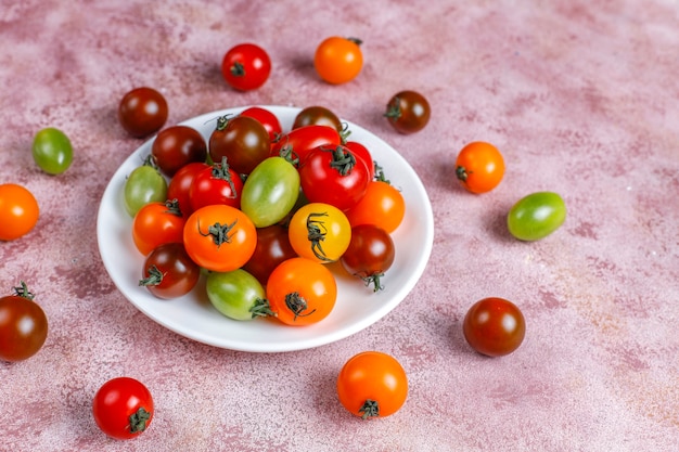 Diverses Tomates Cerises Colorées.