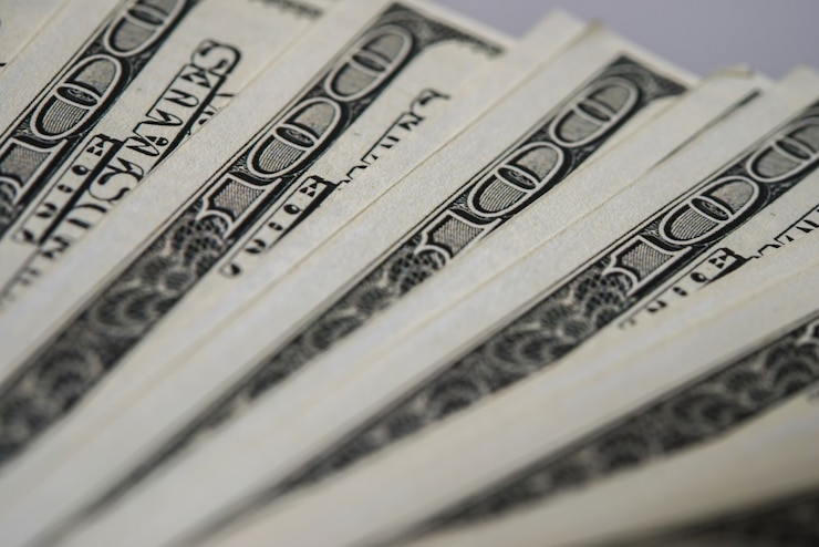 Photo gratuit dollar billie. argent fond