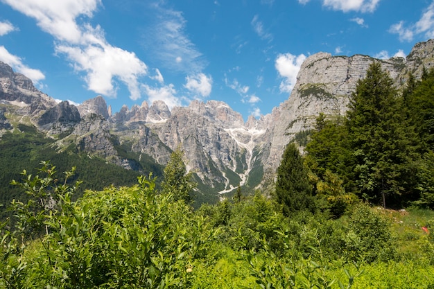 Dolomites. La nature